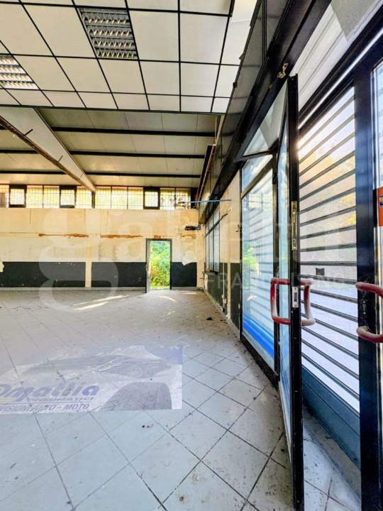 Capannone - Image 35