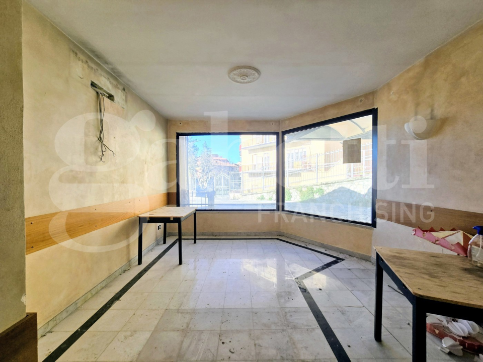Hotel - Image 12