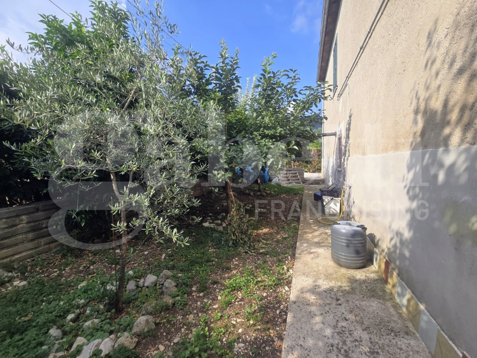Villa - Image 49