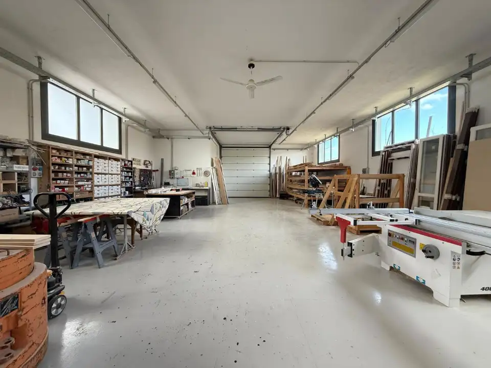 Capannone - Image 19