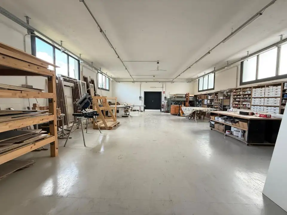 Capannone - Image 21