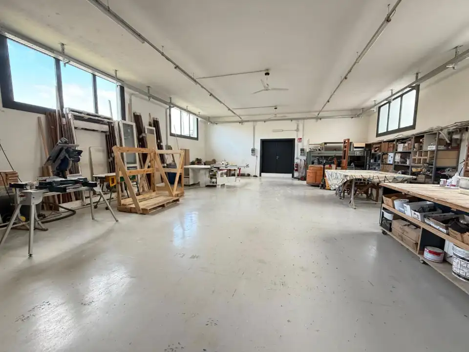 Capannone - Image 16