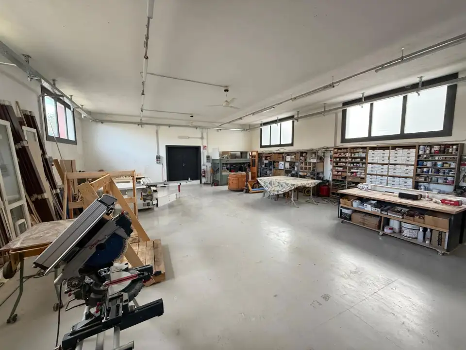 Capannone - Image 15