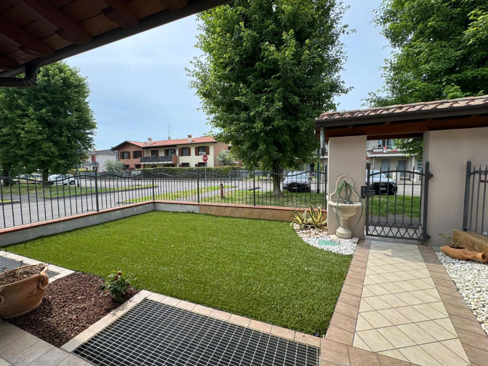 Villa - Image 5