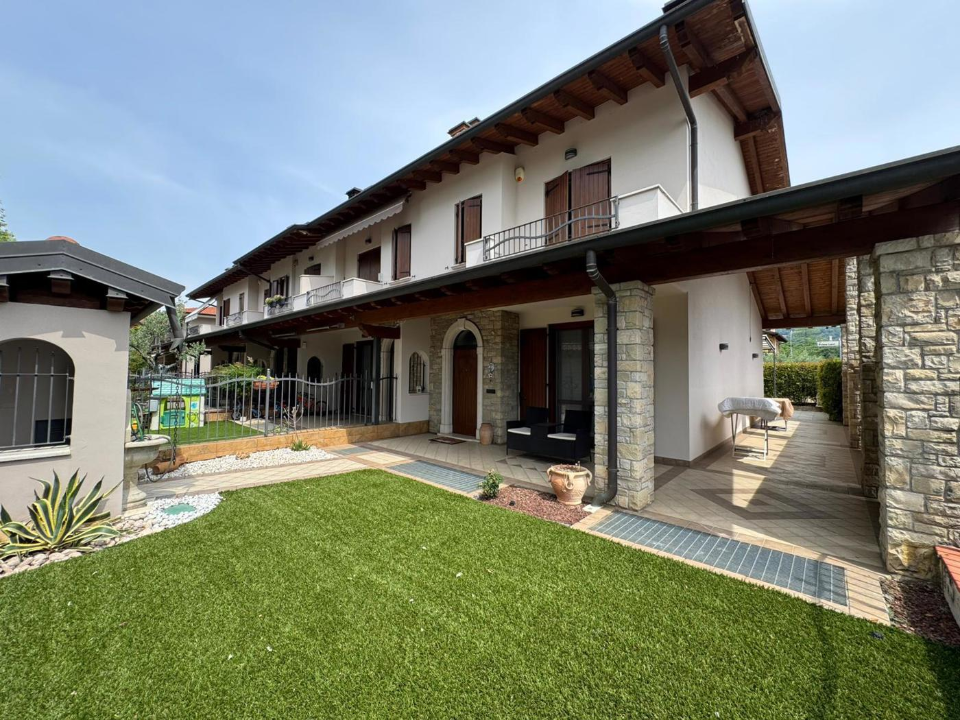 Villa - Image 4