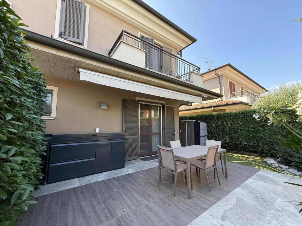 Villa - Image 7