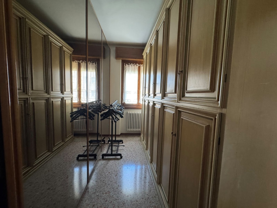 Villa - Image 43