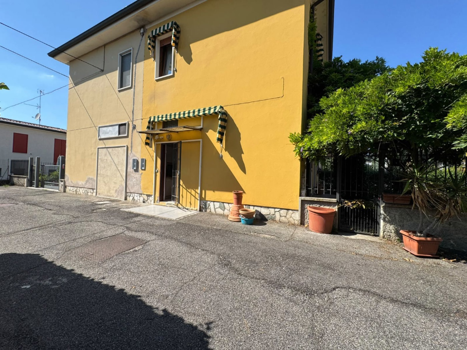 Villa - Image 5