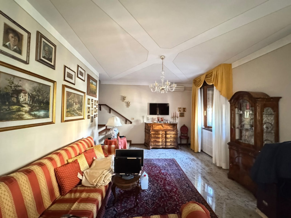 Villa - Image 21