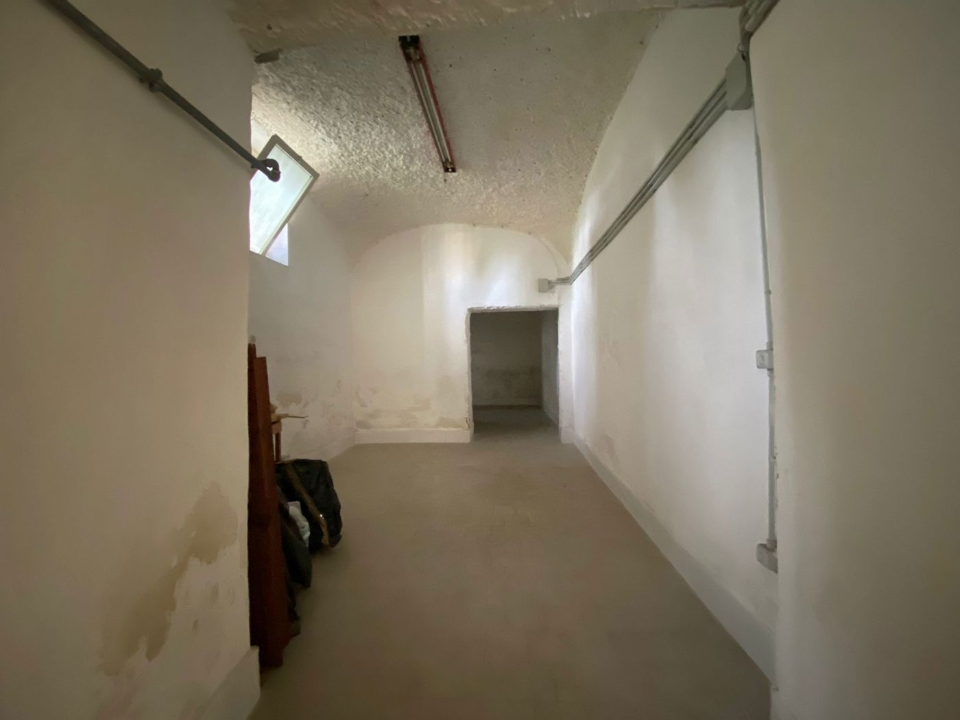 Magazzino - Image 13