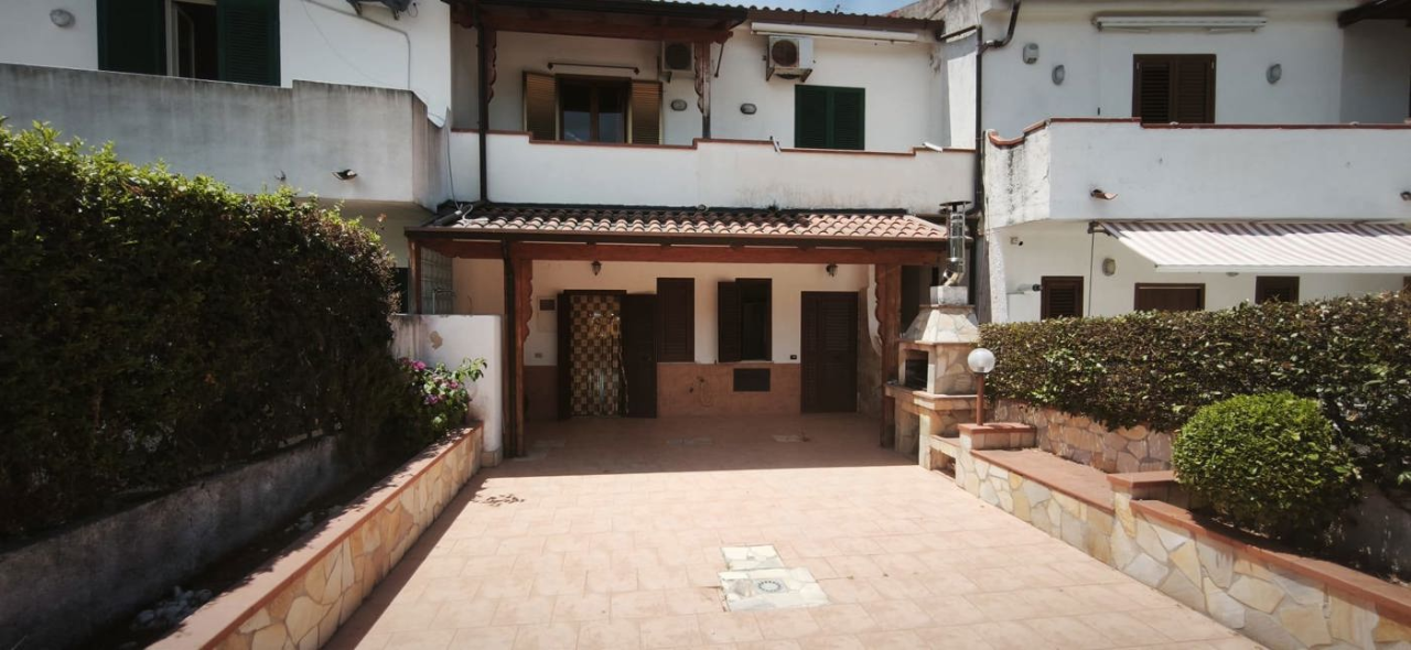 Villa - Image 13
