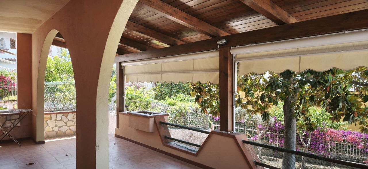 Villa - Image 4