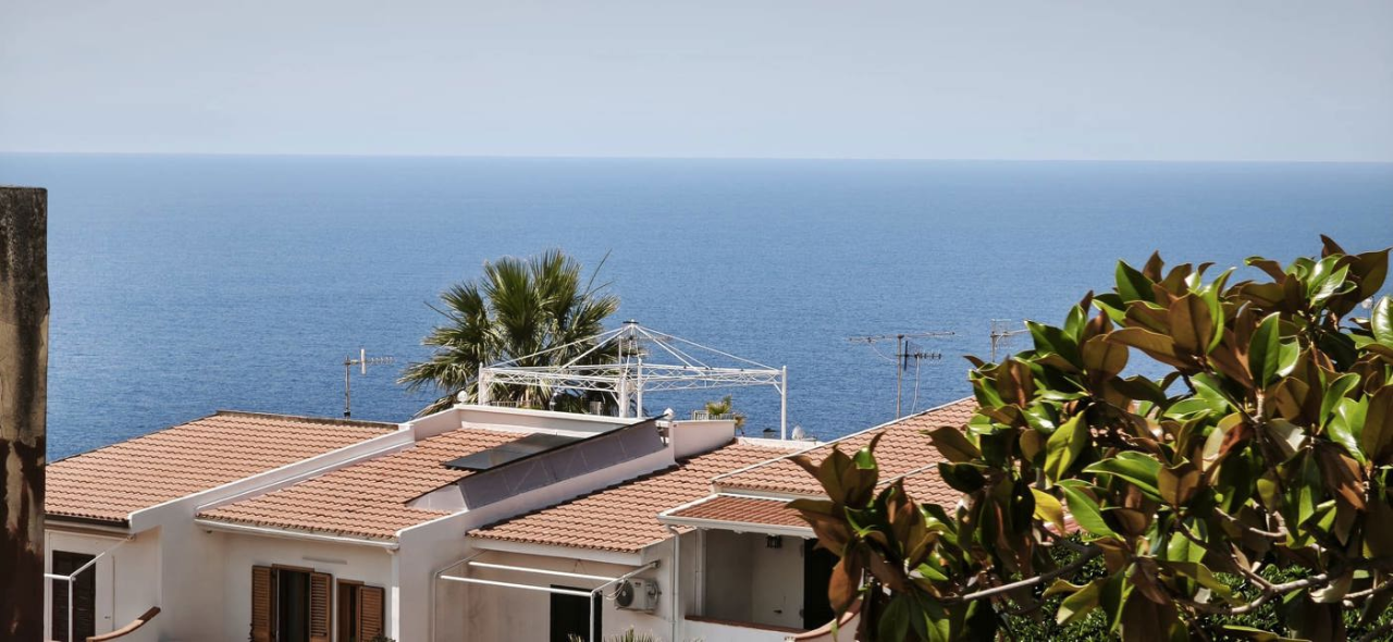 Villa - Image 3