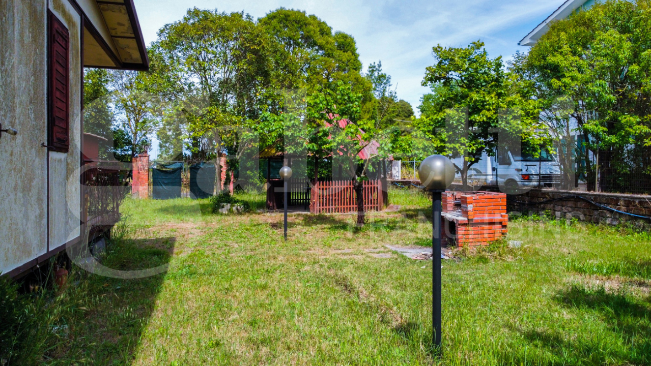 Villa - Image 8