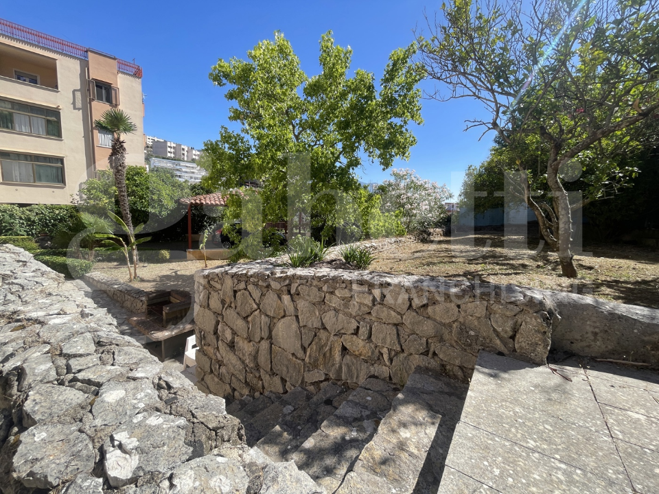 Villa - Image 7