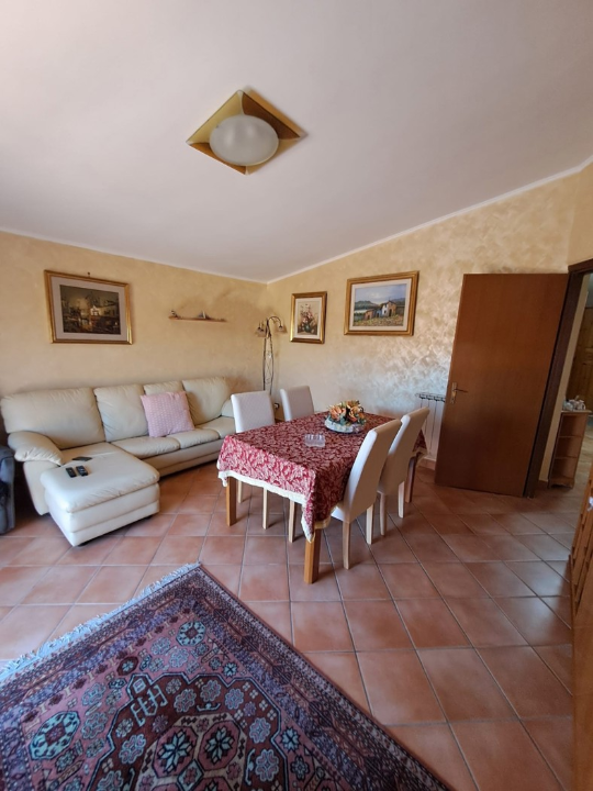 Villa - Image 3