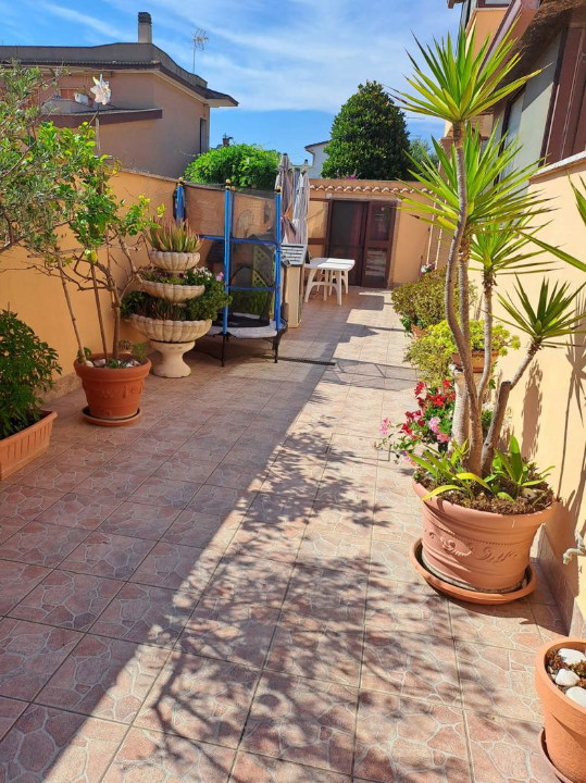 Villa - Image 35