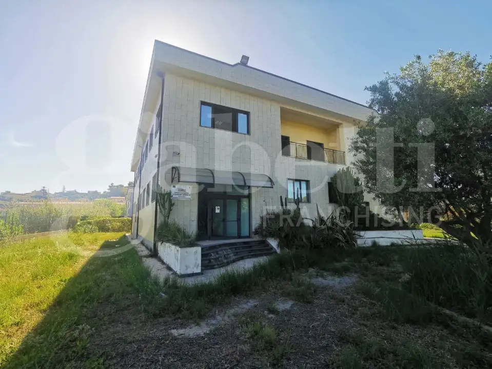 Edificio Direzionale - Image 20