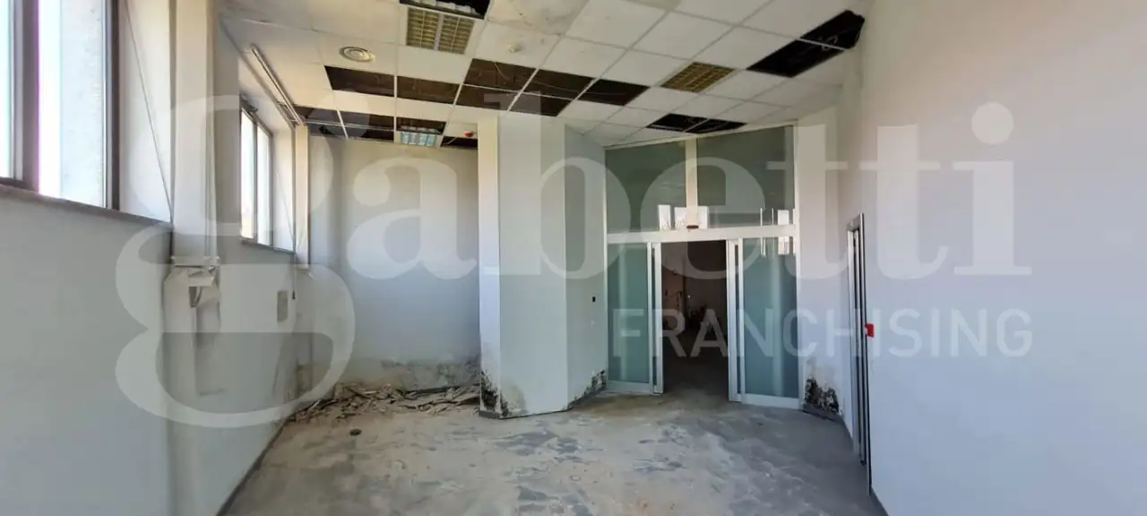 Edificio Direzionale - Image 14