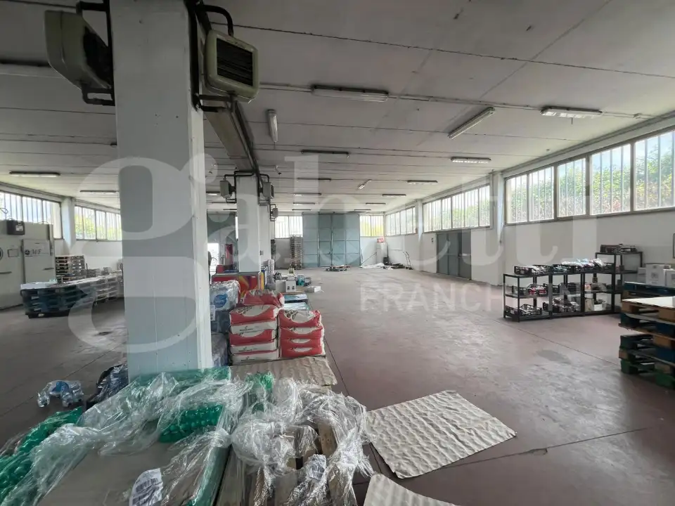 Magazzino - Image 11