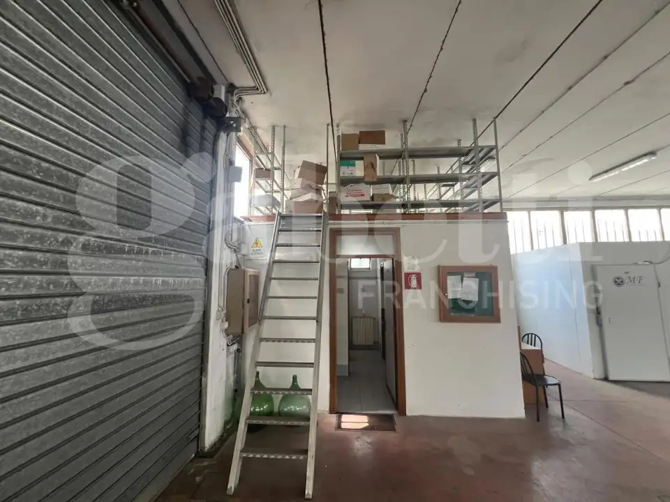 Magazzino - Image 12