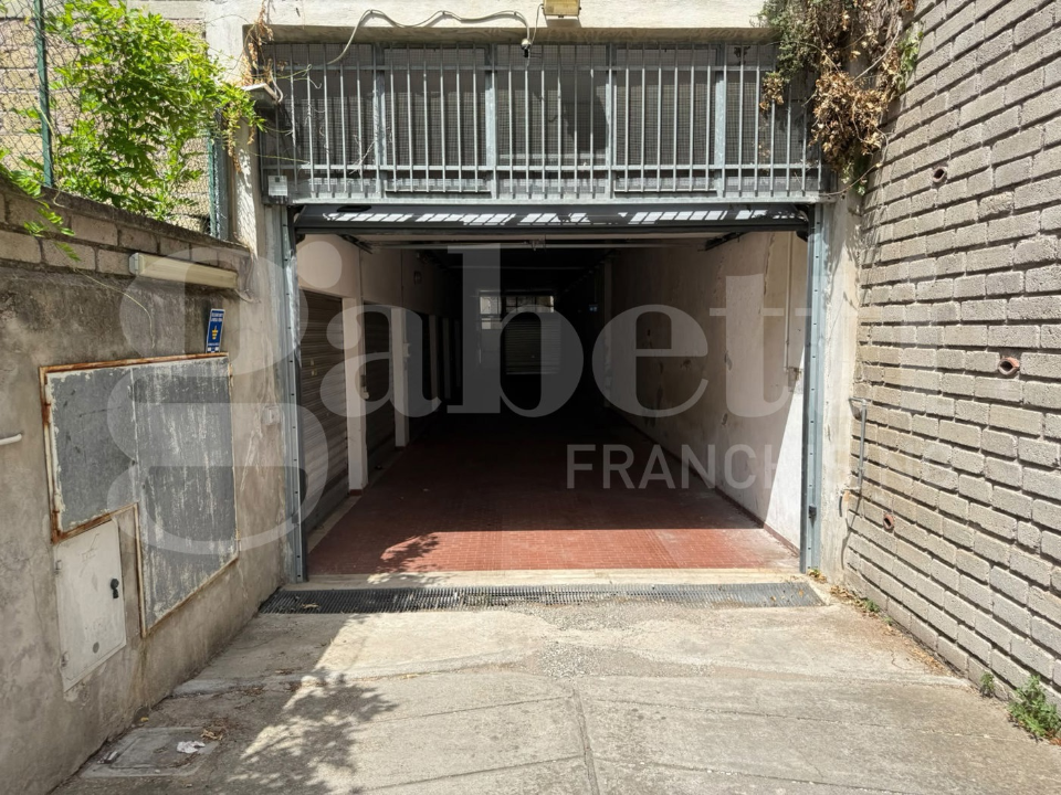 Box - Image 9
