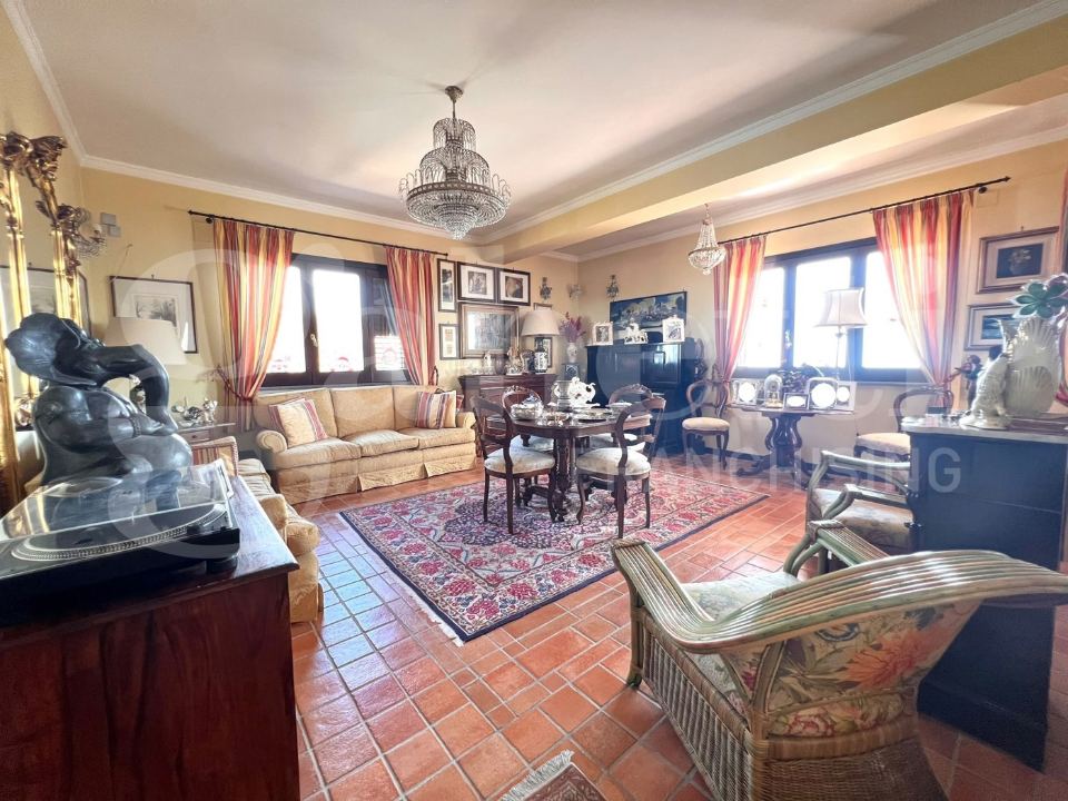 Villa - Image 19