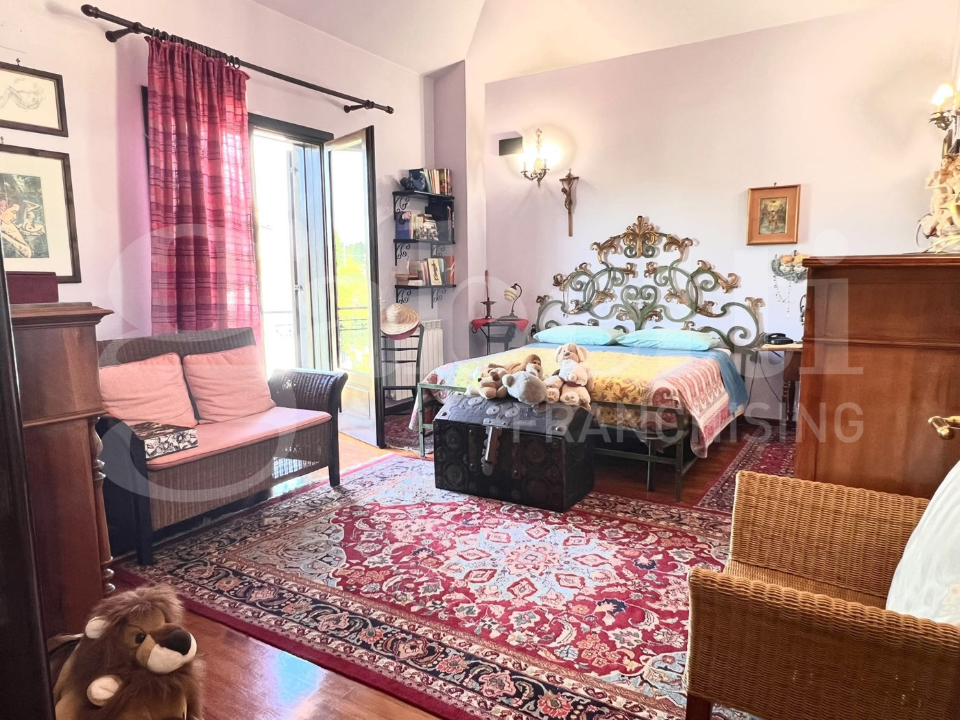 Villa - Image 33