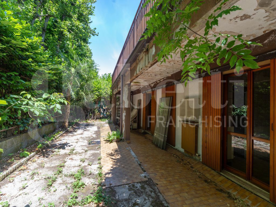 Villa - Image 38