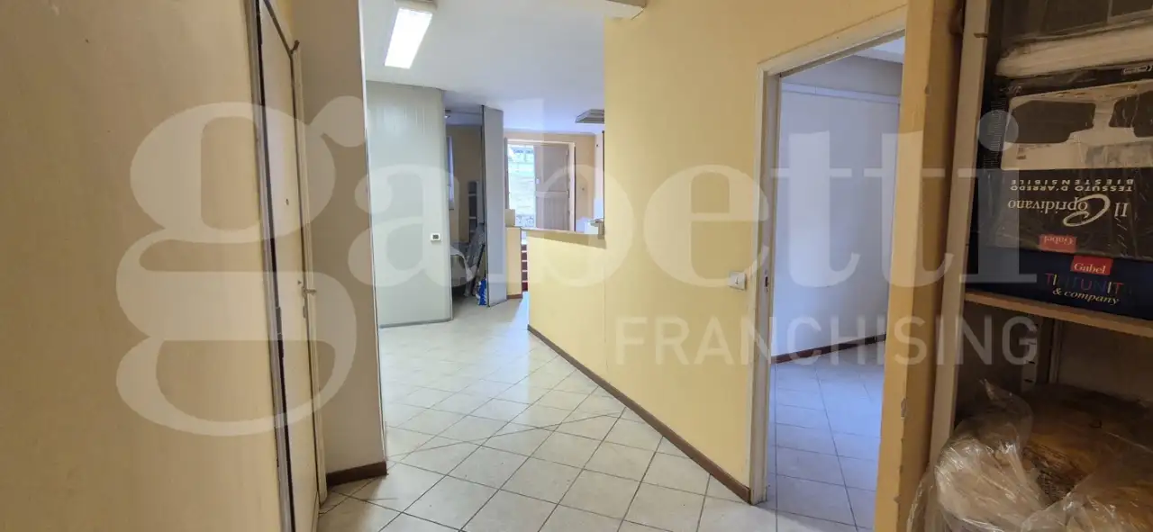 Magazzino - Image 12