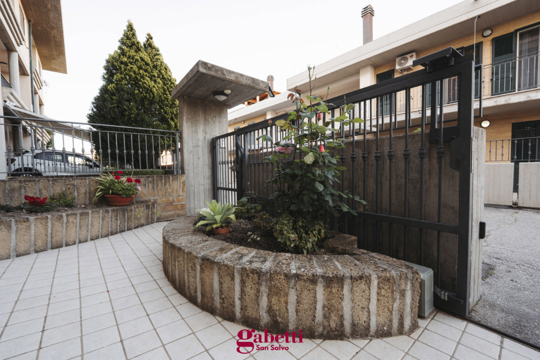 Villa - Image 7