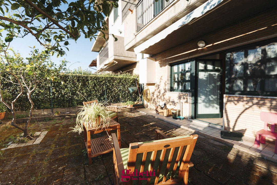 Villa - Image 4