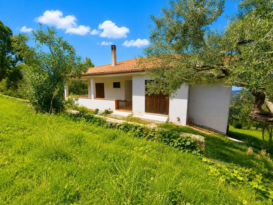Villa - Image 3