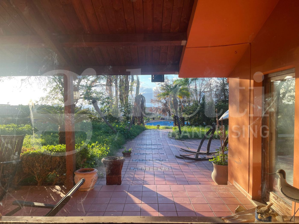 Villa - Image 18
