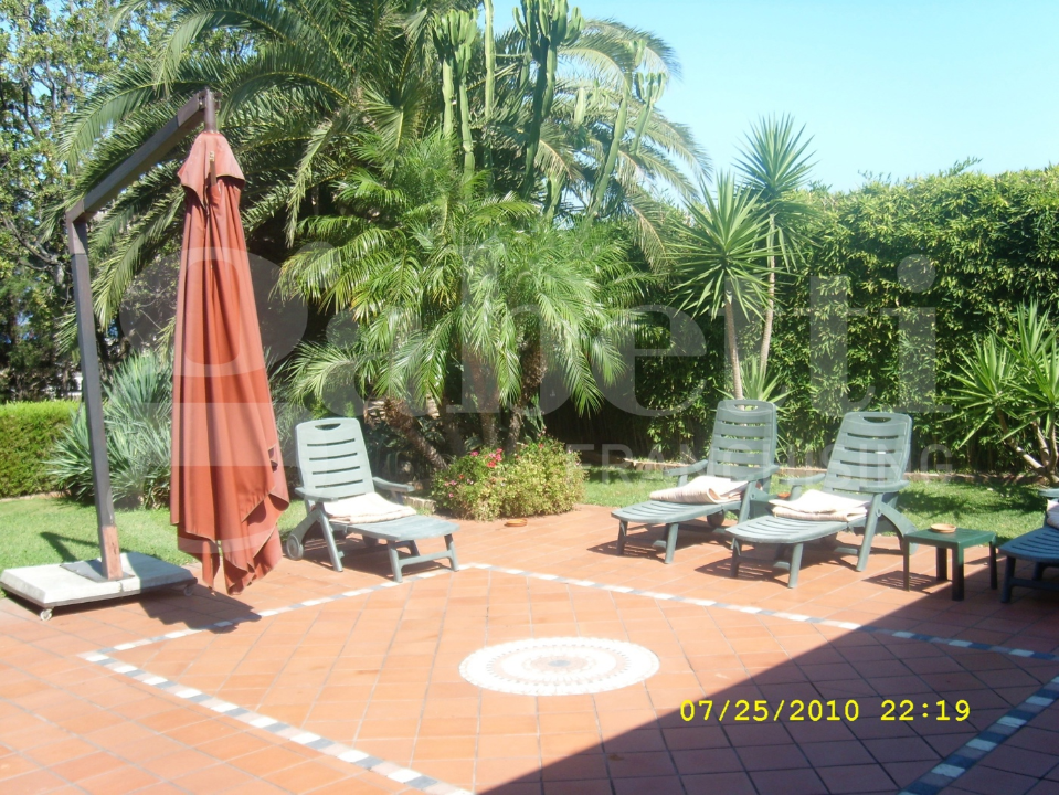 Villa - Image 13