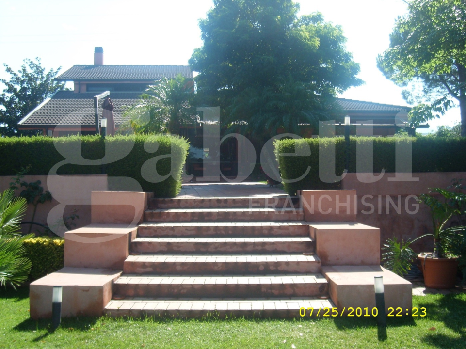 Villa - Image 32