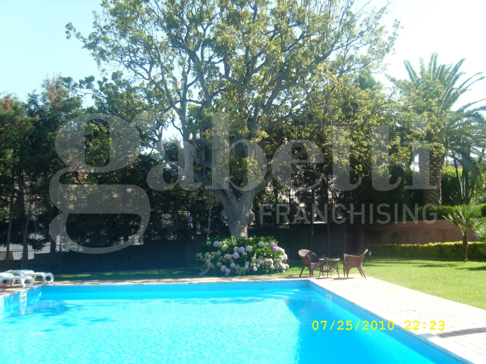 Villa - Image 37