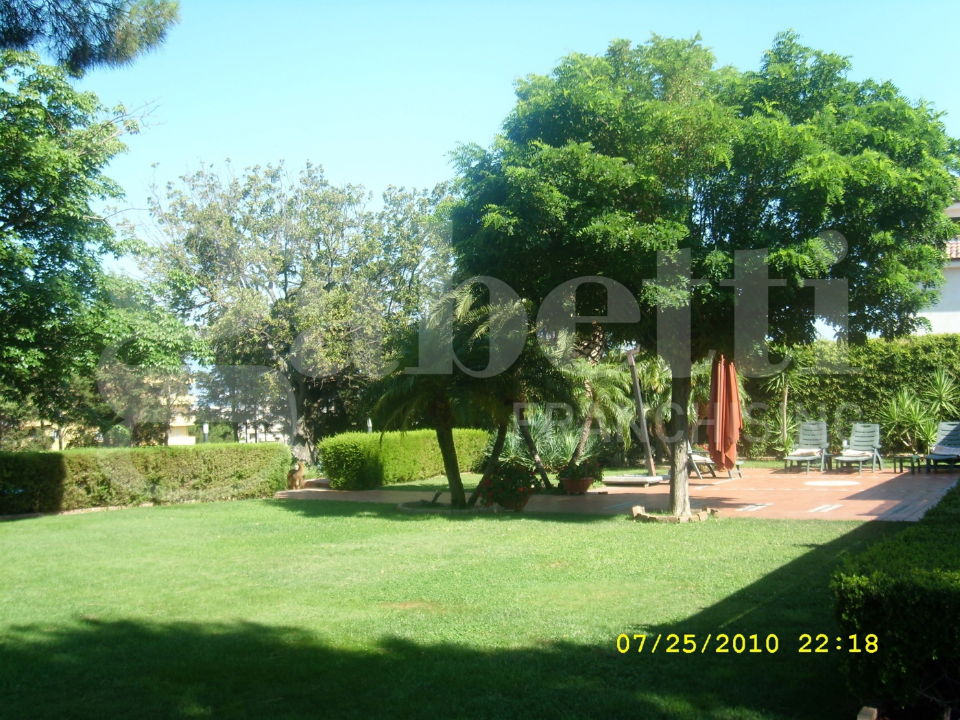 Villa - Image 11