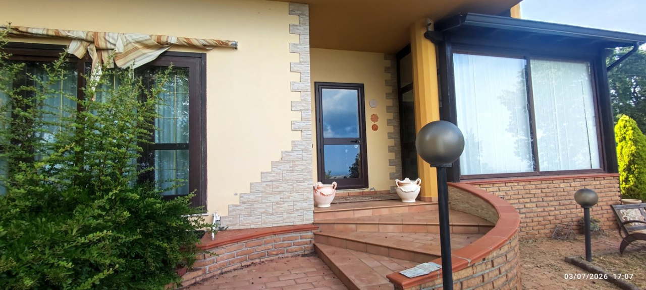 Villa - Image 5