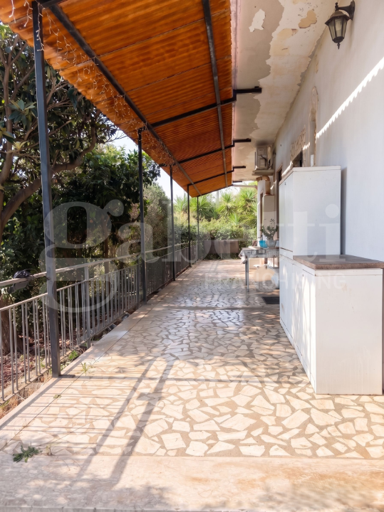 Villa - Image 12