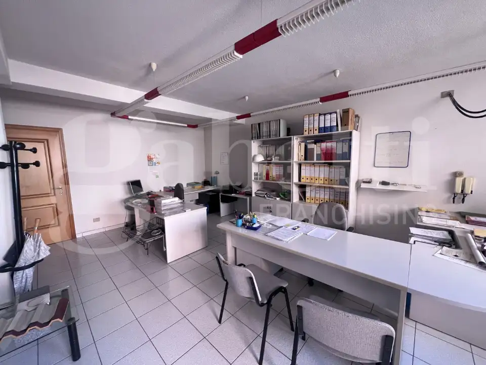 Ufficio - Image 1