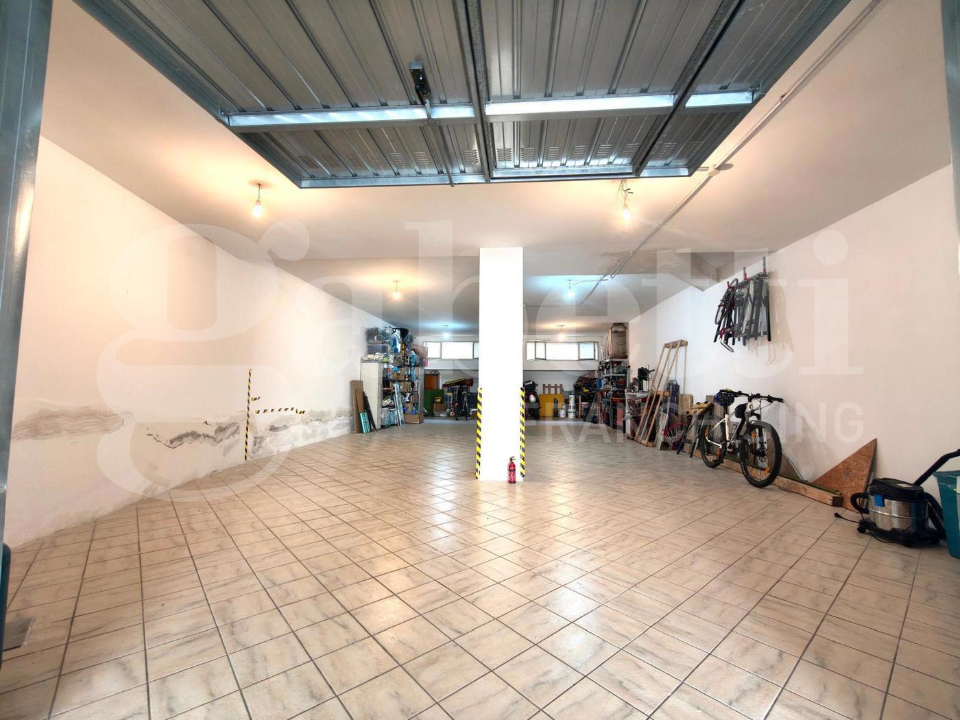 Posto Auto - Image 1