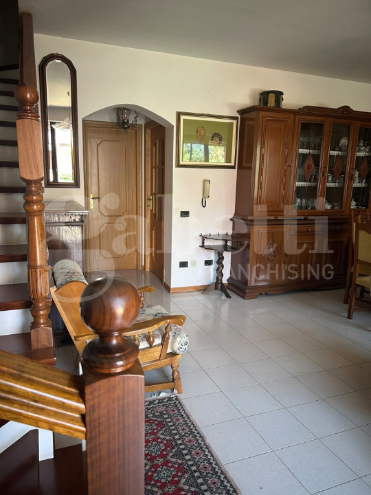 Villa - Image 5