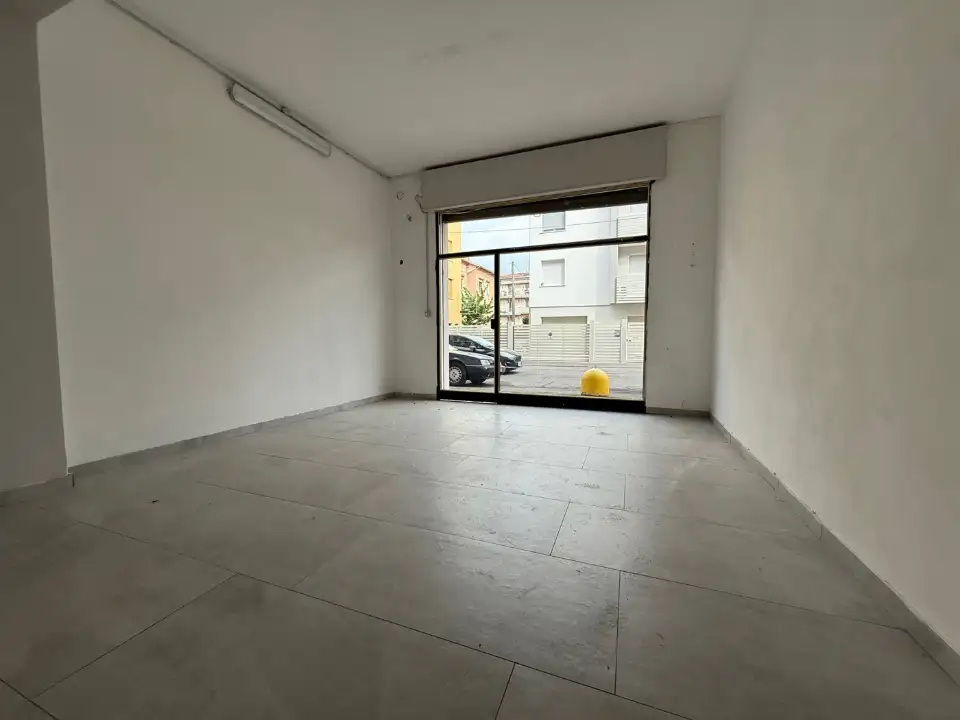 Negozio - Image 1