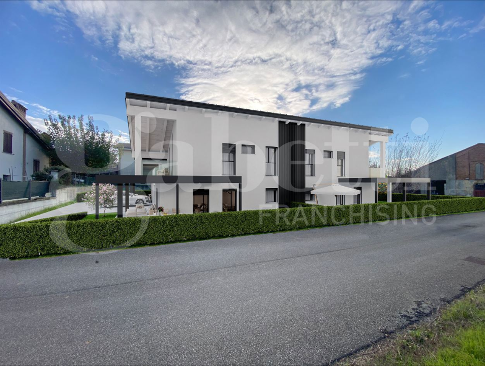 Villa - Image 2