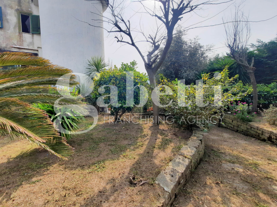 Villa - Image 10