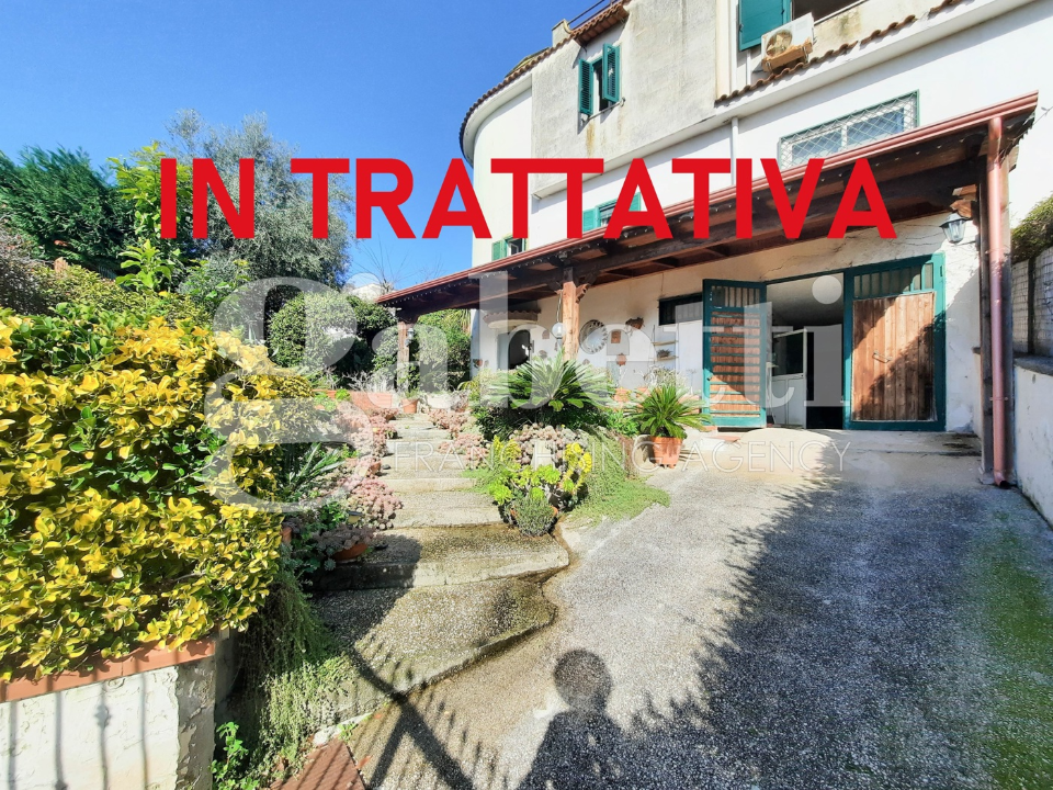 Villa - Image 1