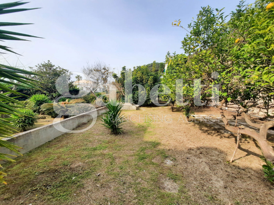 Villa - Image 7