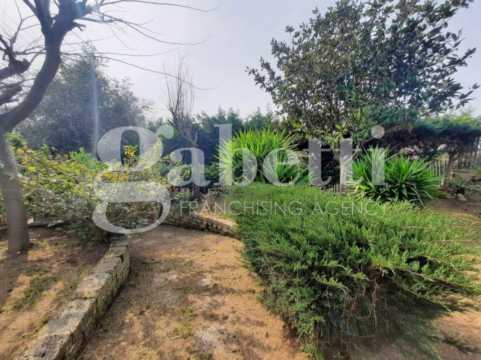 Villa - Image 9
