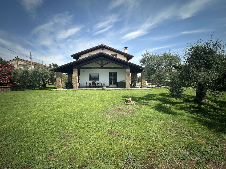 Villa - Image 39